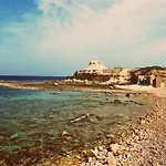 Pebbles, 1 * Marsalforn